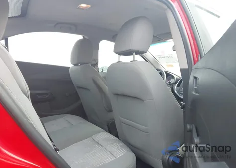 2017 Chevrolet Sonic Ls Auto z USA, uszkodzony, nr VIN 1G1JB5SHXH4144411